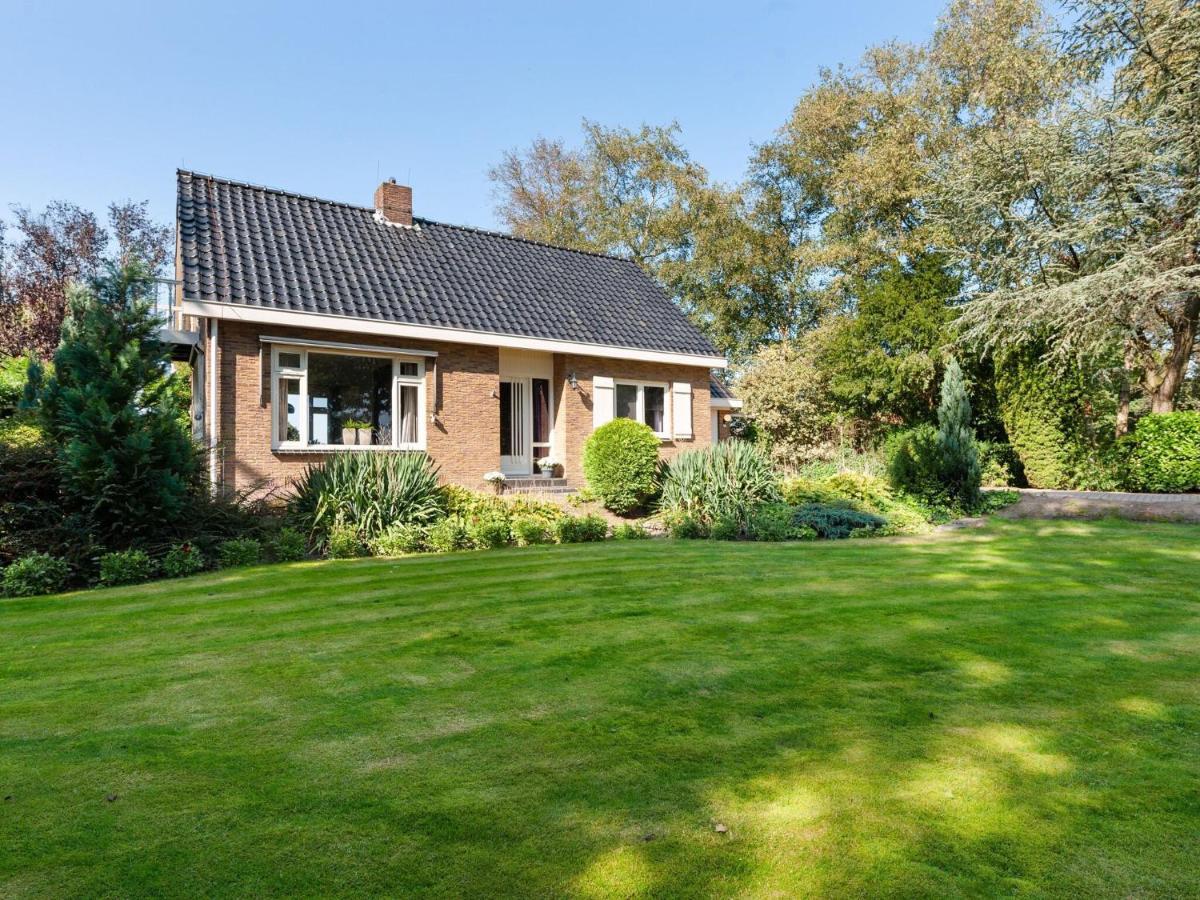 Cozy Vacation Home With A Private Garden Mantinge Esterno foto
