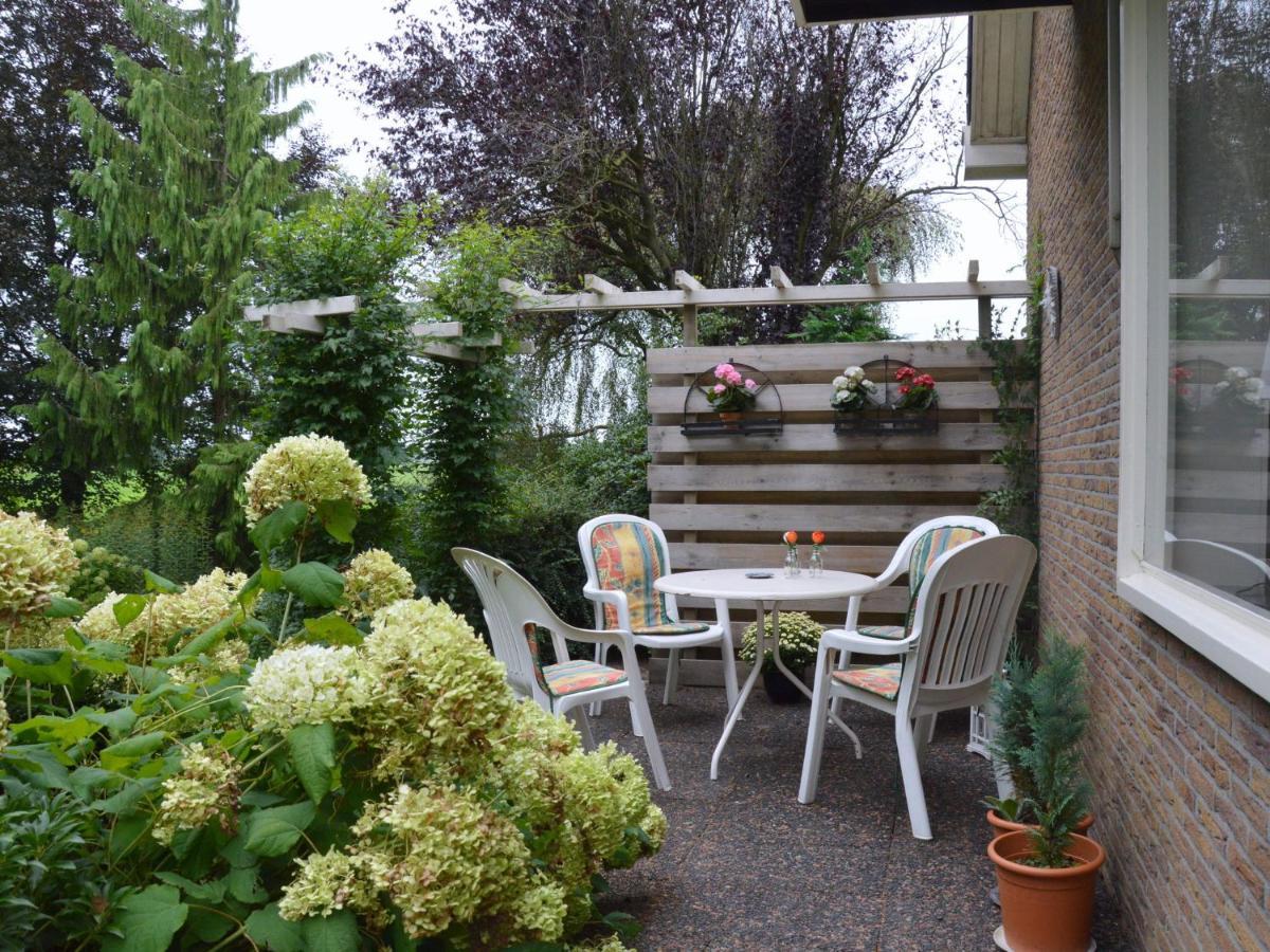 Cozy Vacation Home With A Private Garden Mantinge Esterno foto