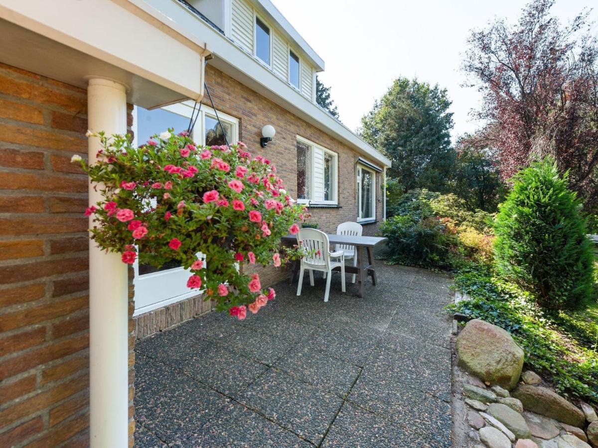 Cozy Vacation Home With A Private Garden Mantinge Esterno foto